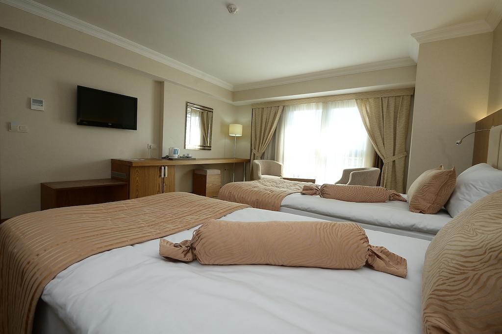 Nk Hotel İzmir Bilik gambar