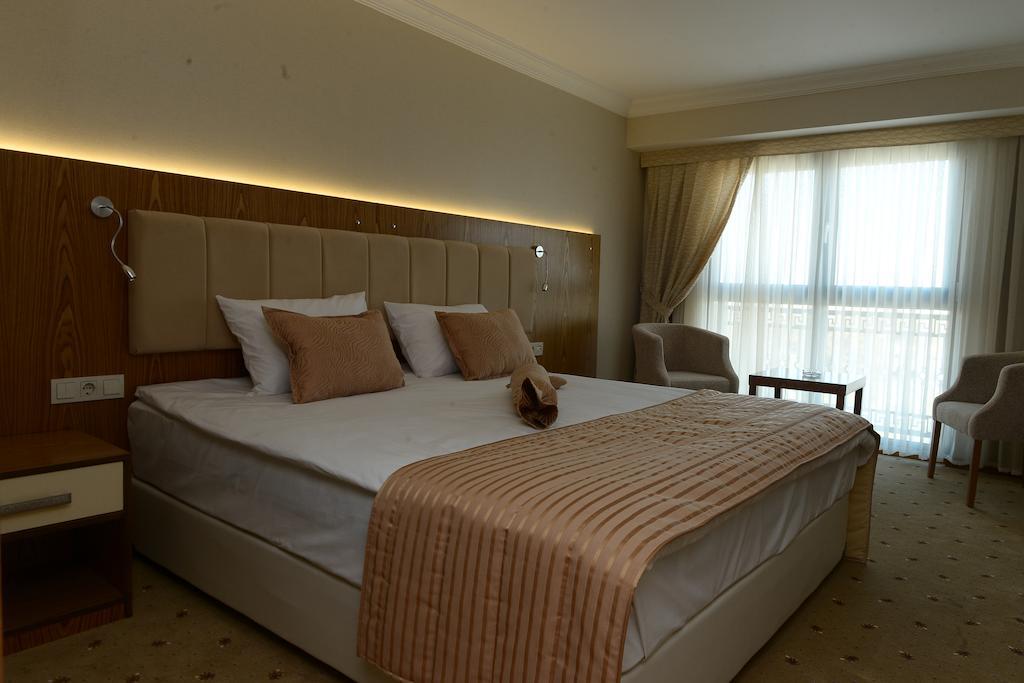 Nk Hotel İzmir Bilik gambar