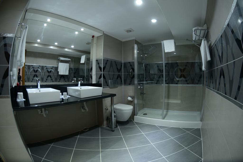 Nk Hotel İzmir Bilik gambar